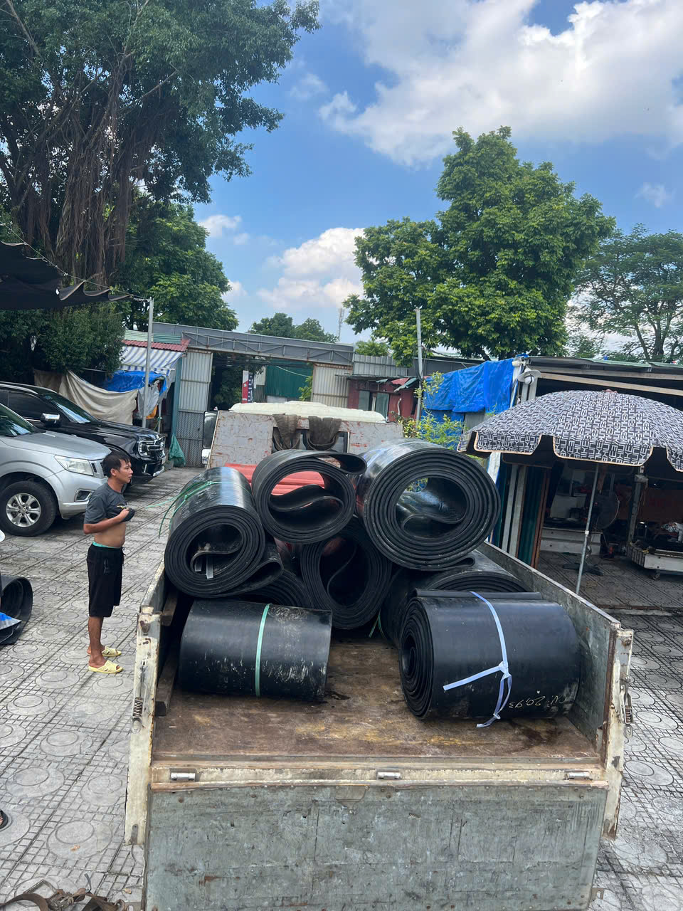 Hình ảnh thi công băng tải thực tế - Băng Tải Tín Phát - Công Ty Cổ Phần Thiết Bị Vật Tư Tín Phát